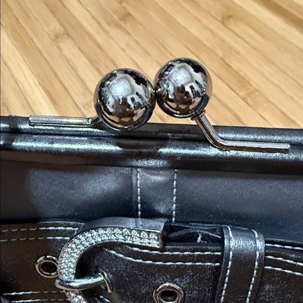 Coach Vintage Parker Silver Satin And Gray Leather Handbag - Picture 3 of 12